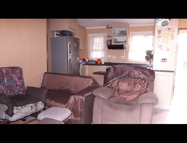 3 BEDROOM SIMPLEX FOR SALE IN BELLAIR
